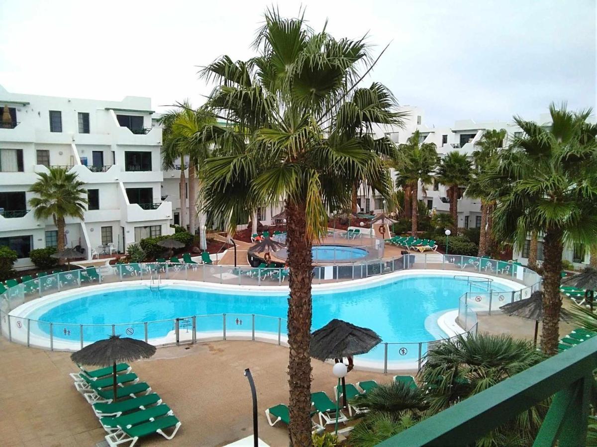 Lovely Apartment Mira With Pool Puerto del Carmen  Zewnętrze zdjęcie