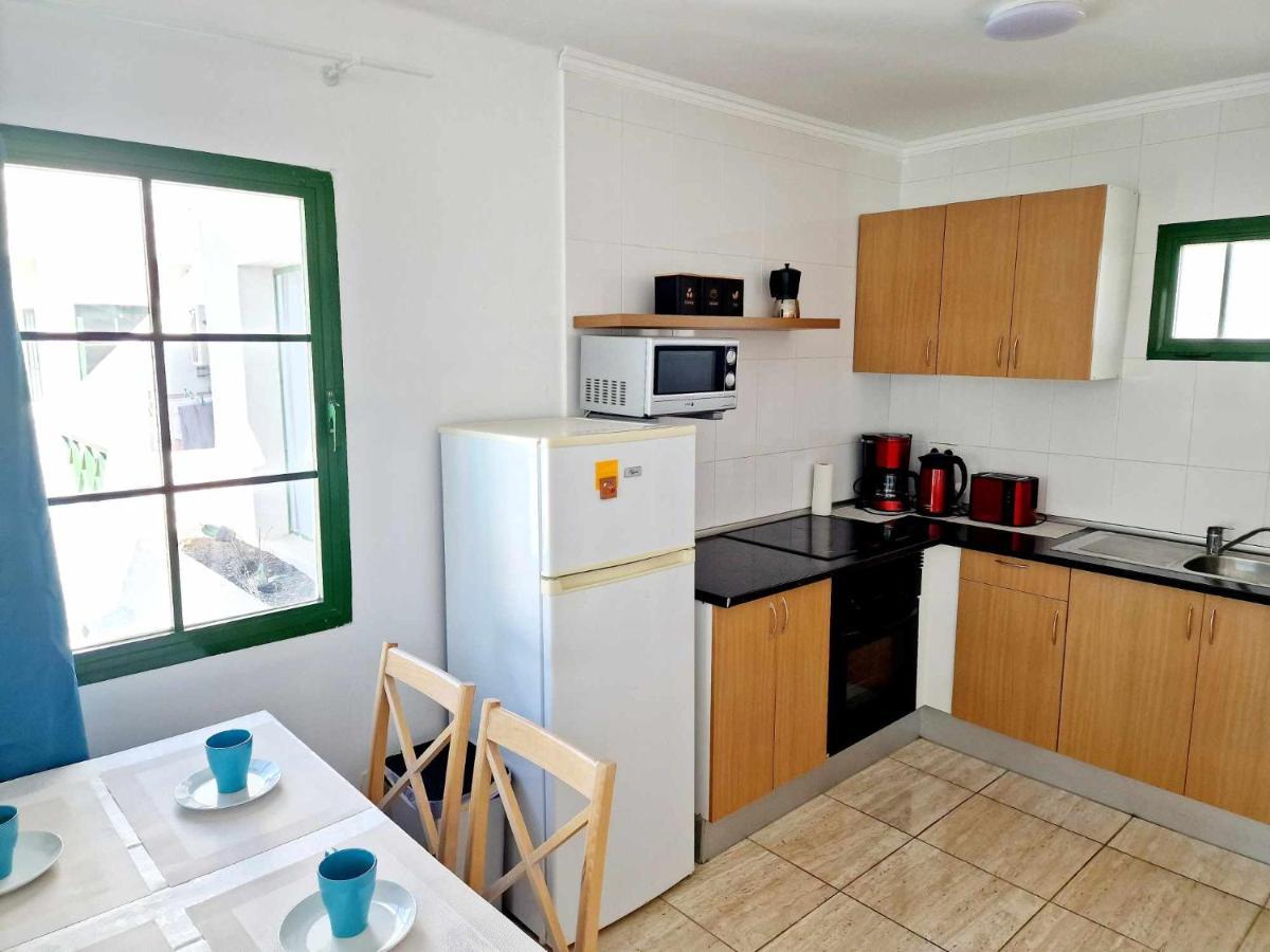 Lovely Apartment Mira With Pool Puerto del Carmen  Zewnętrze zdjęcie